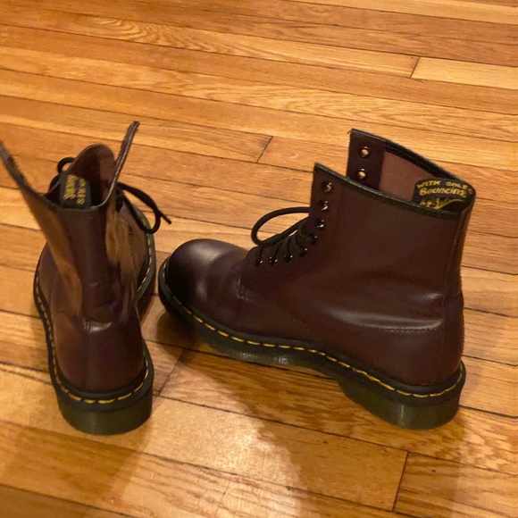 Dr. Martens 1460 Pascal Leather Purple - Size Women's 7 - Picture 9 of 14